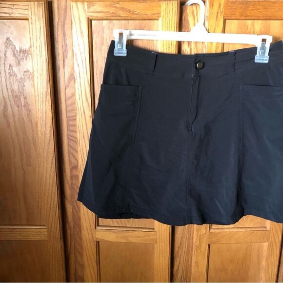 LL Bean Women’s Performance A-Line Skort - 6 - Picture 2 of 9